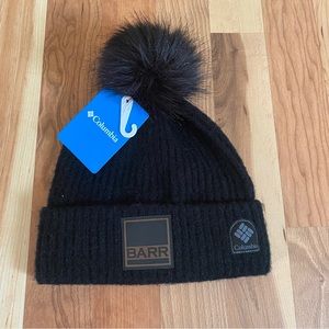 NWT Colombia Winter Blur Pom Pom Beanie, Black